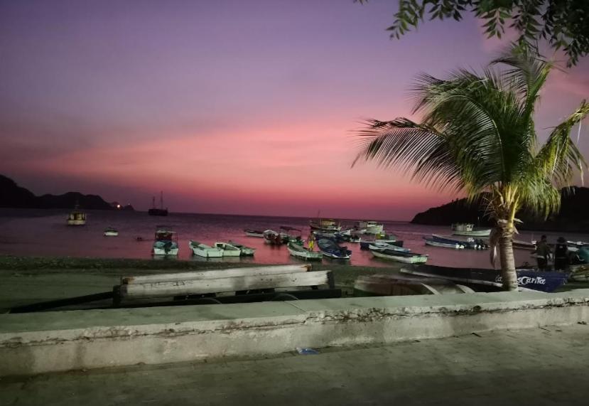 Hostal Taganga Sunset Exterior foto